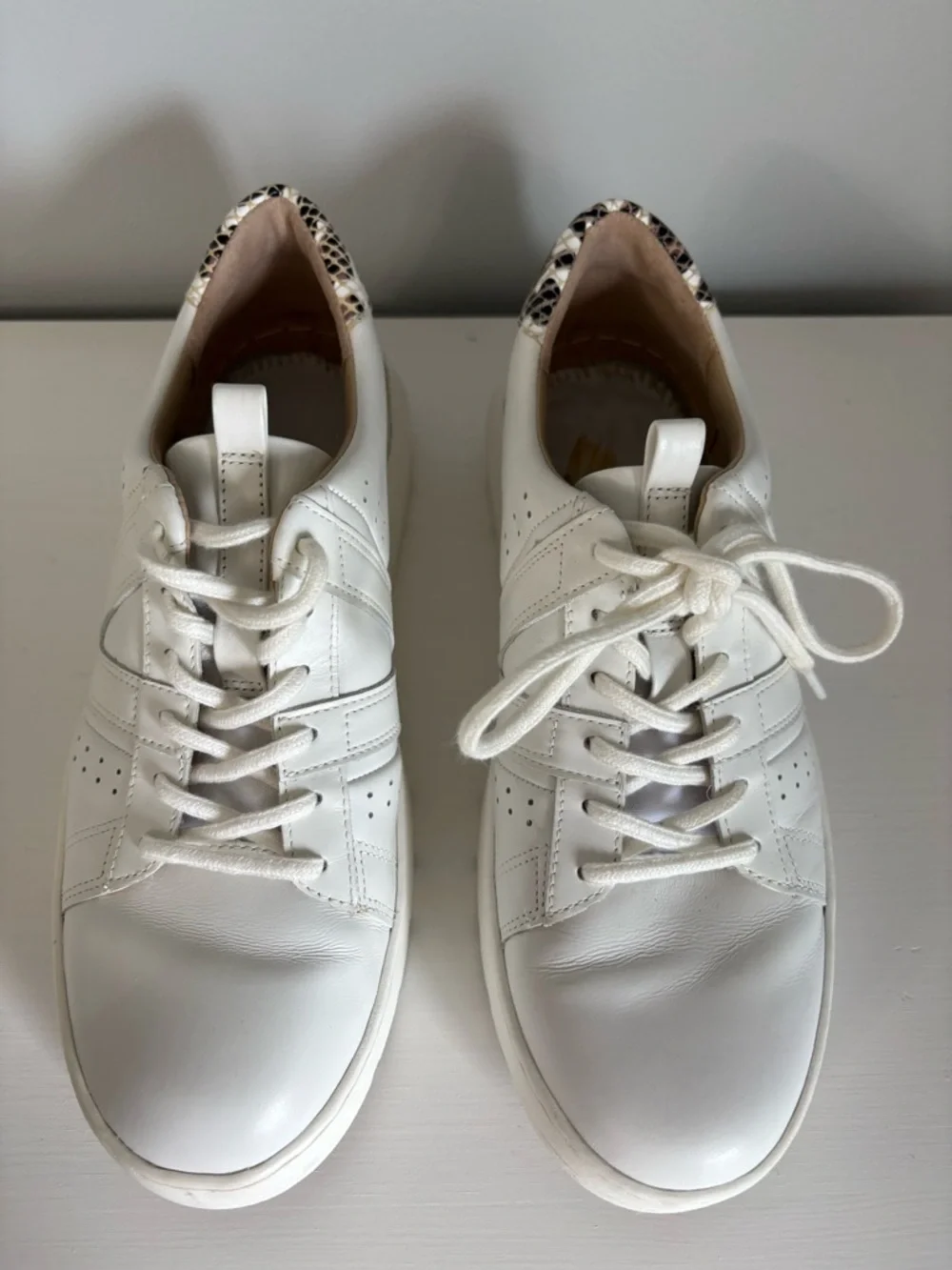 Vionic Simasa White Leather Chunky Platform Sneakers Snakeskin Trim 7